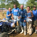 photo by Jorge Cuartas
No yellow here - just Yamaha blue. Left to right is some of the MVPs behind Jeremiah Jones; Jim Jones, Curtis Sparks, Jeremiah, Jamie Rentz and James Perry (JPMX).