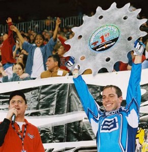 Natalie atop the podium to start 2005. In his interview he said the new Fox Air Shocks “will be revolutionizing the sport.”